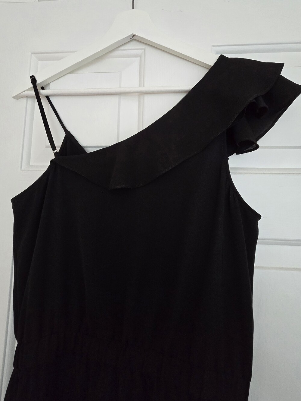 Parker Black Ruffled One-Shoulder Jumpsuit, Size 6 - Picture 7 of 8
